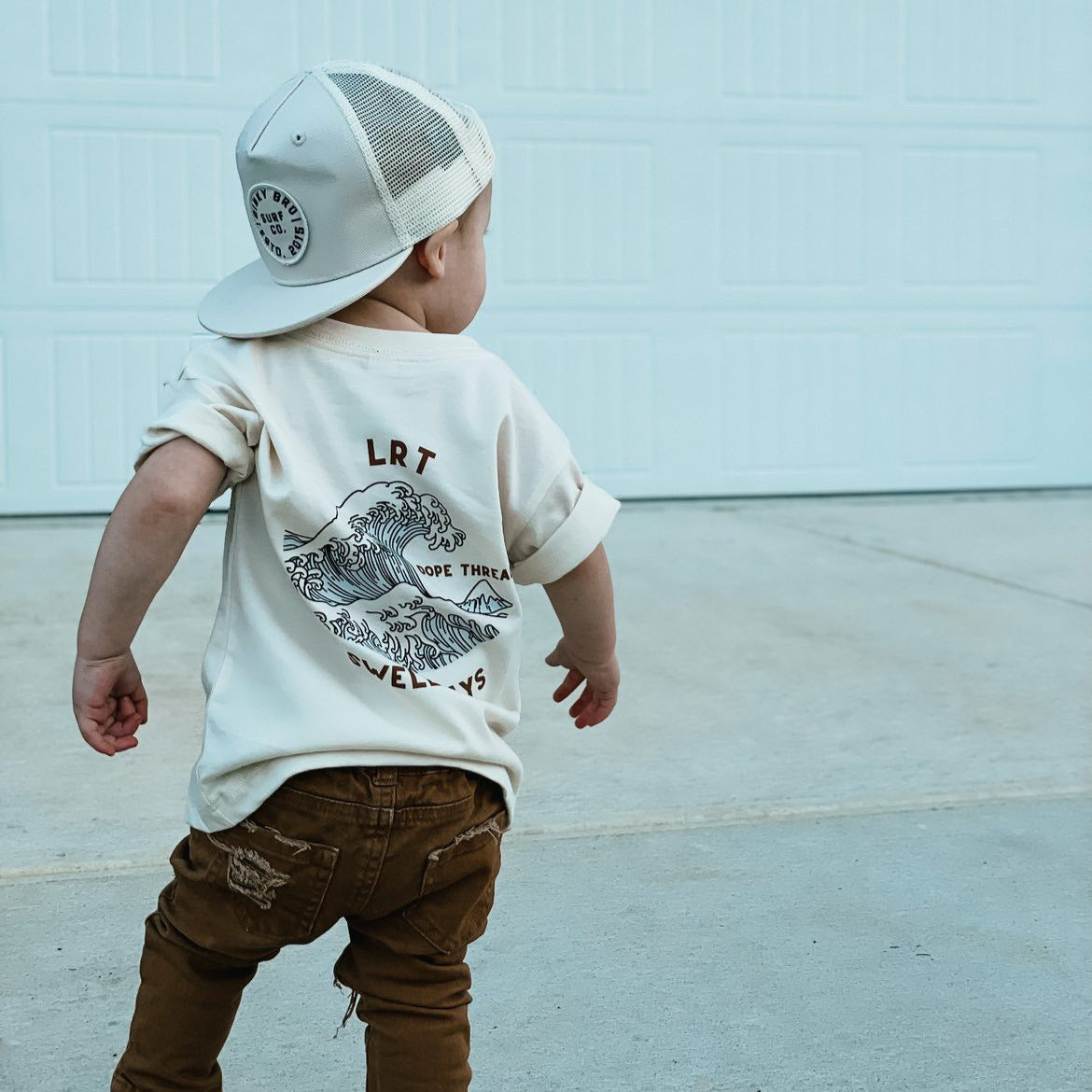 100% ORGANIC COTTON DOPE THREADS SWELL DAYS TEE