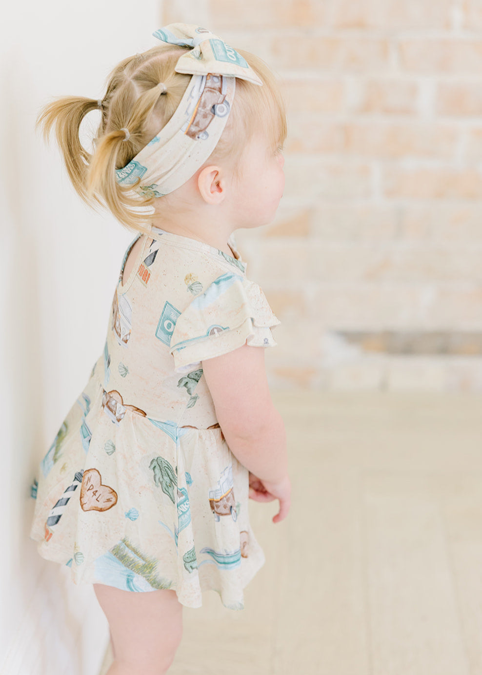 Twirl-Kleid von Outer Banks