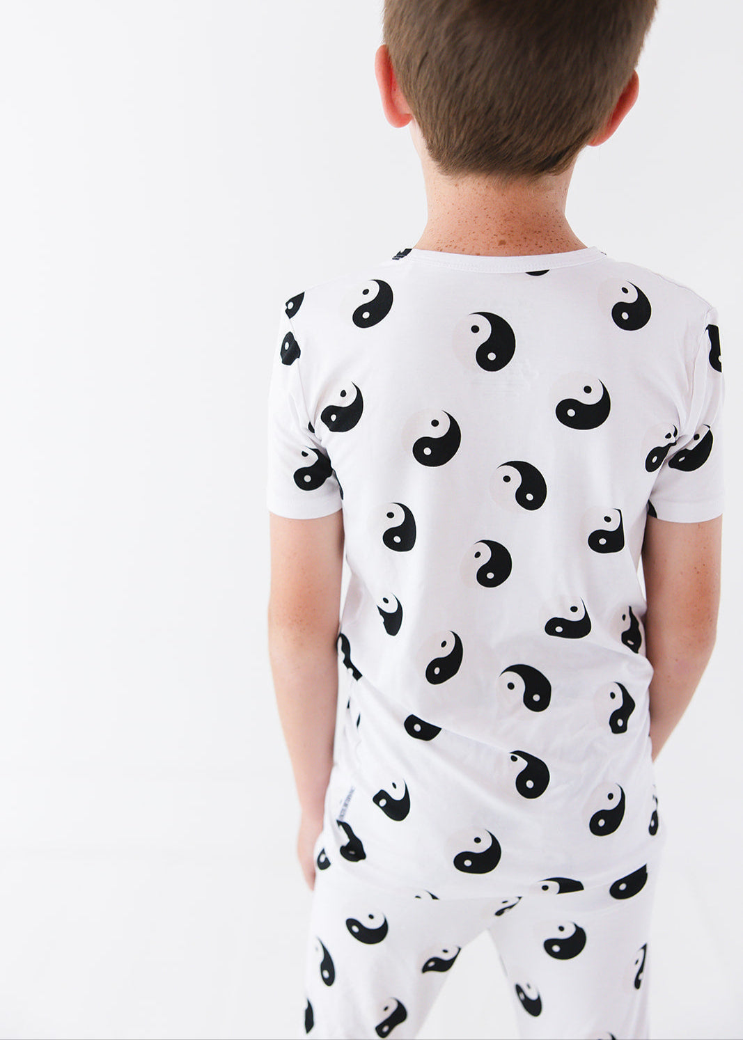 Bamboo two piece pajama set with yin & yang print for babies, toddlers and little kids.
