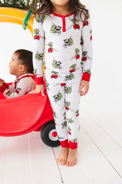 Disney Steamboat Willie bamboo pajama set, Mickey Mouse Christmas print, gender-neutral, sizes 2/3T to 8/9Y with matching family.