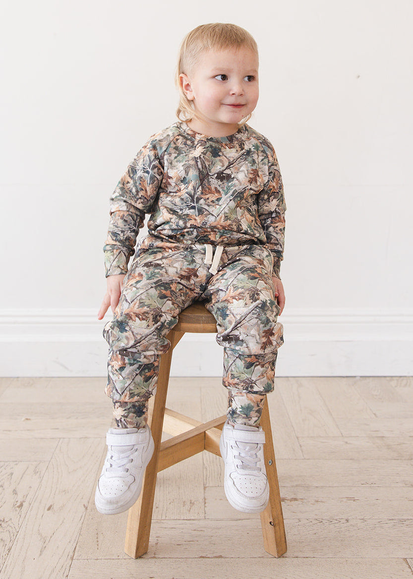 Camo outfit jogger set made from bamboo french terry for toddlers and little boys and girls.