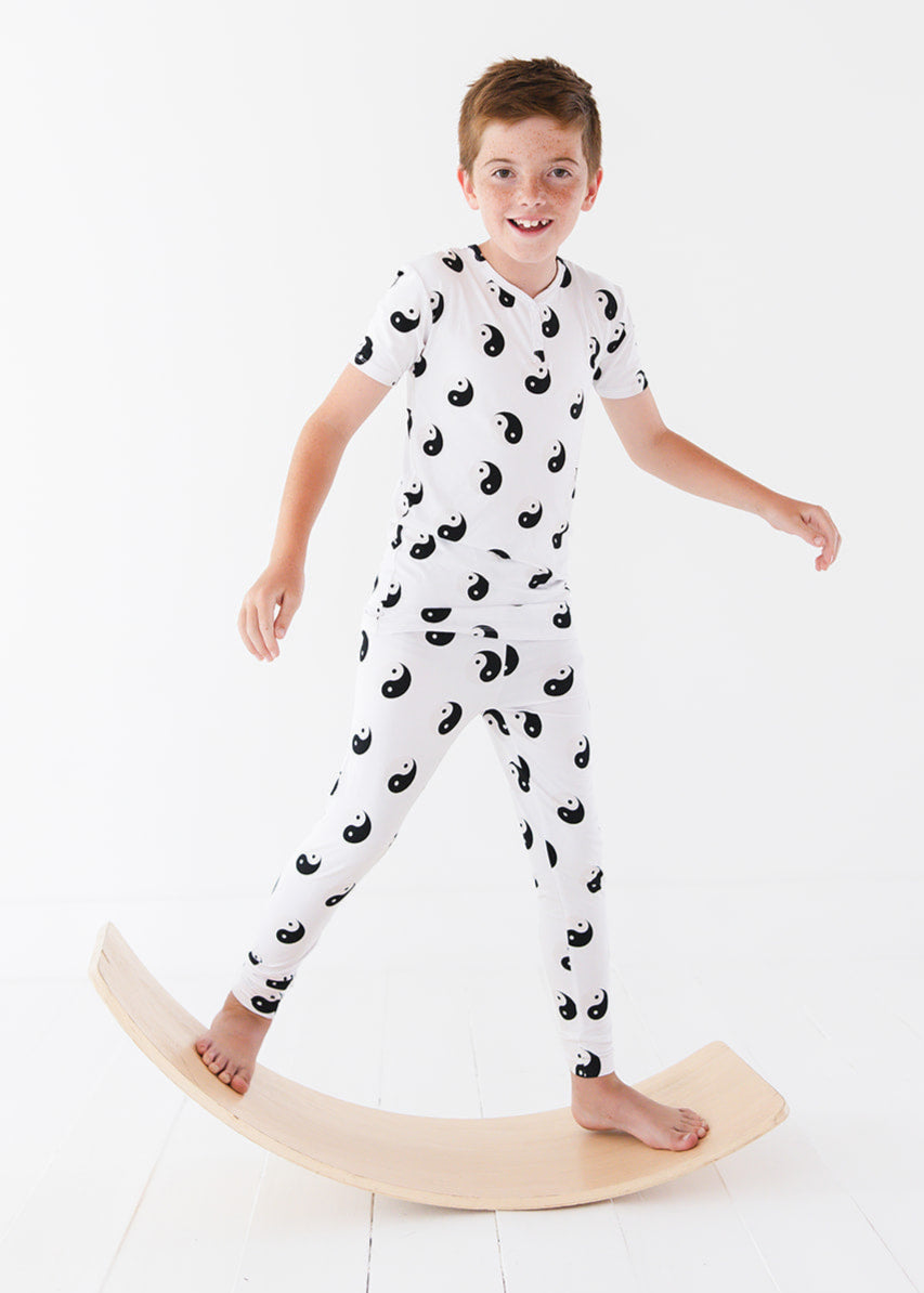 Bamboo two piece pajama set with yin & yang print for babies, toddlers and little kids.