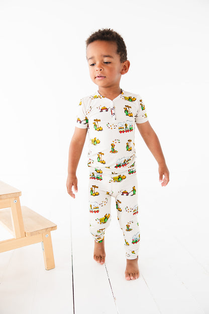 Bamboo pajama set for toddler boys and girls in fall Corduroy book print with pumpkin patch. Short sleeve, long pants toddler pajamas for winter and summer.